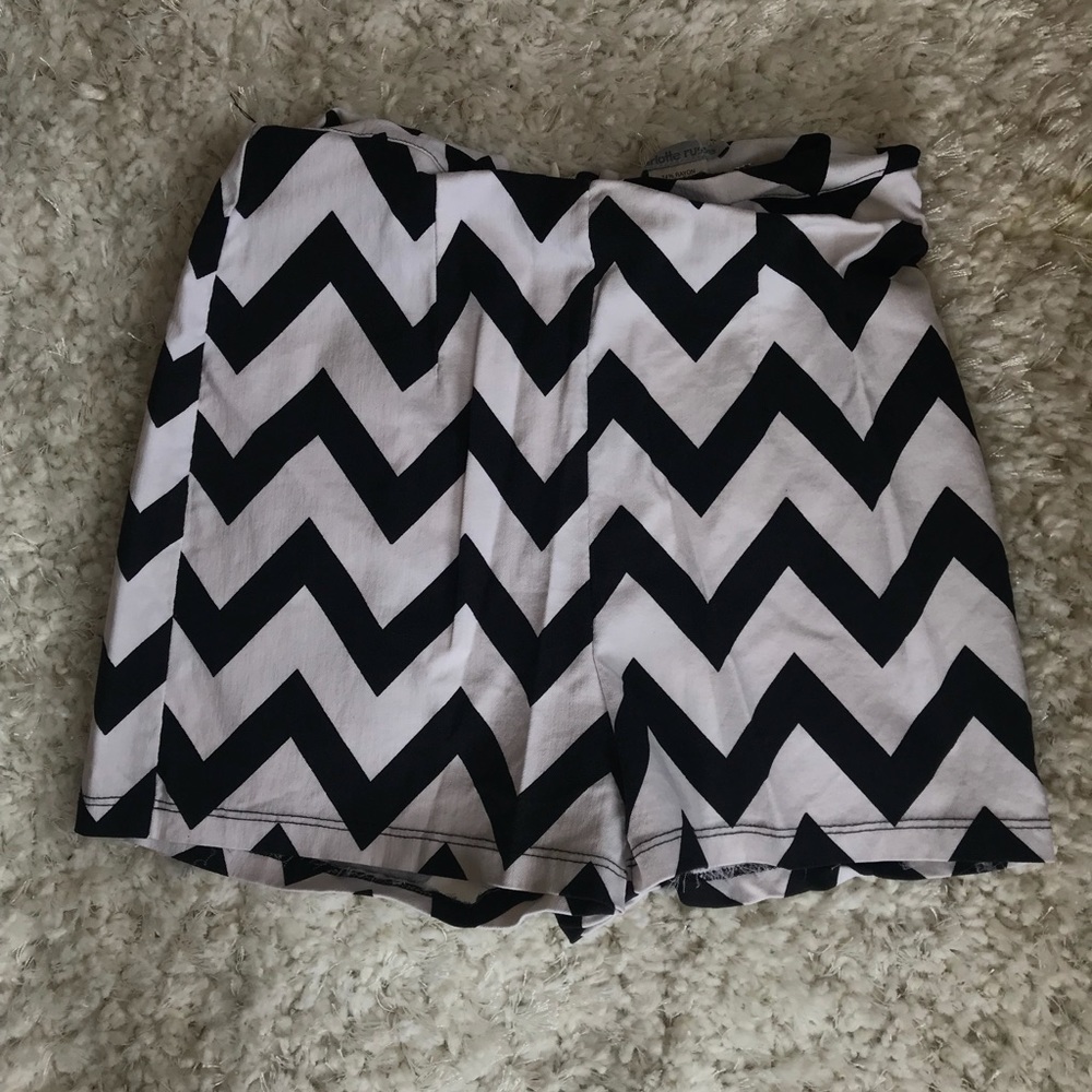 chevron shorts